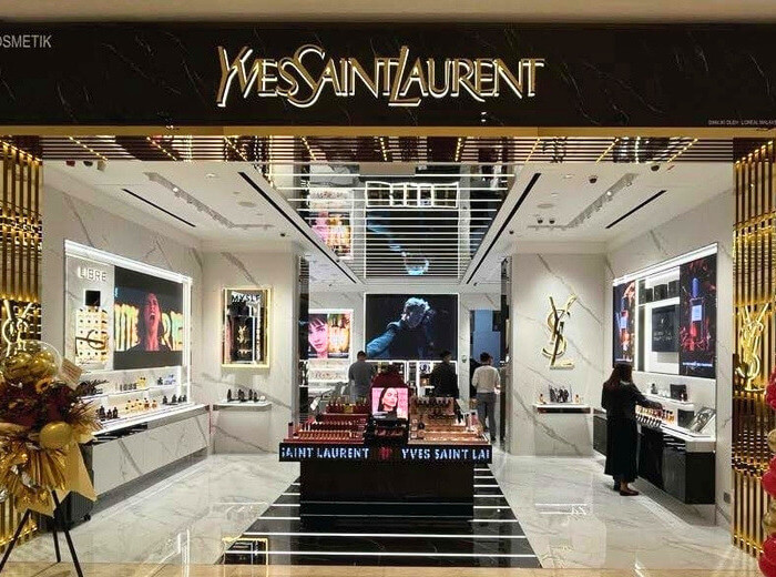 ysl pavilion kl aa recrop opt